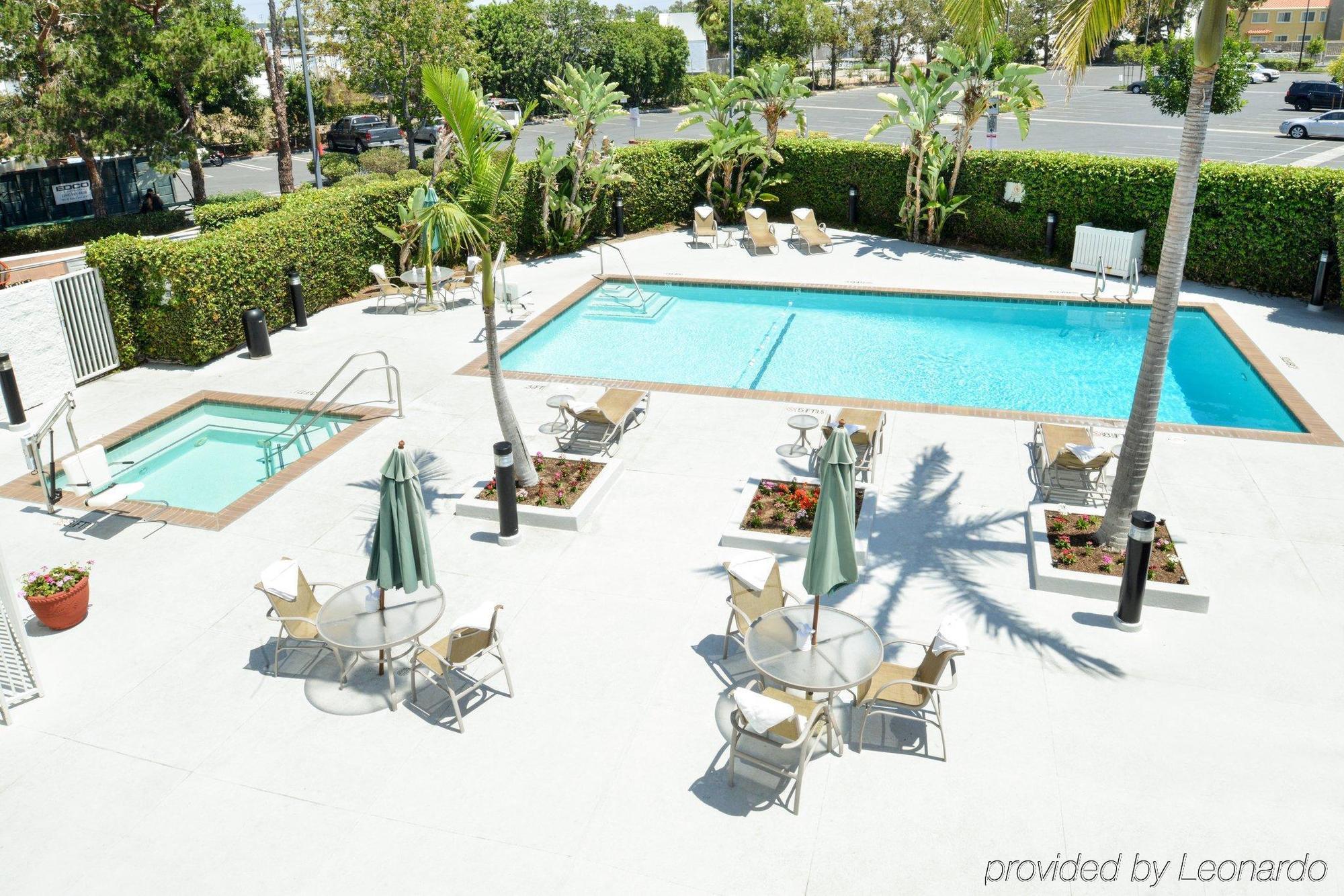 Holiday Inn La Mirada Buena Park By Ihg Екстериор снимка