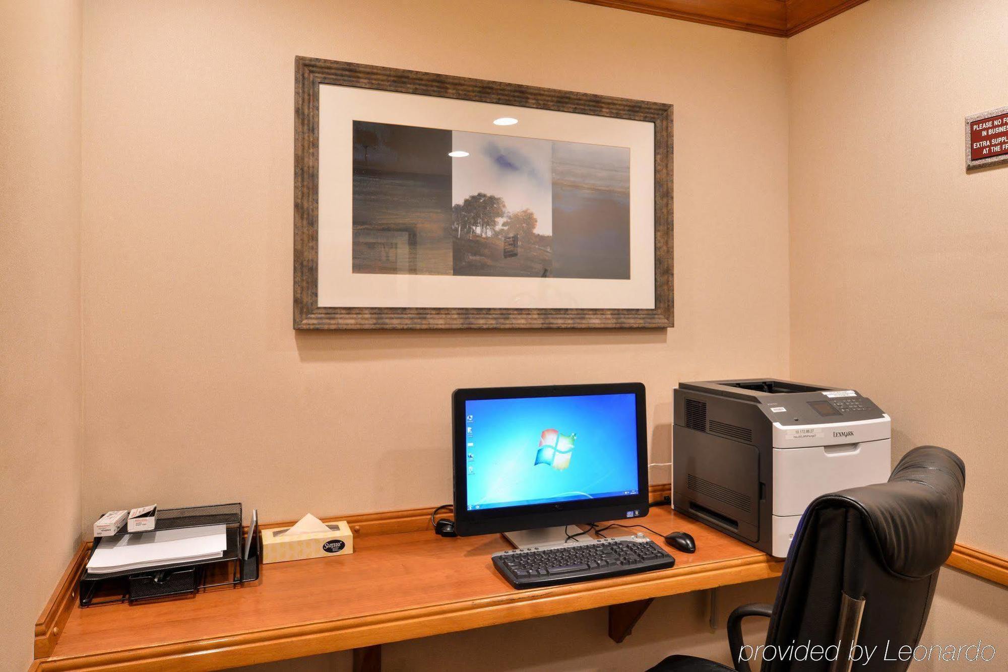 Holiday Inn La Mirada Buena Park By Ihg Екстериор снимка