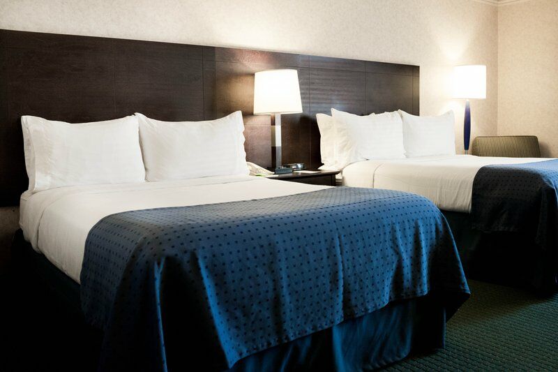 Holiday Inn La Mirada Buena Park By Ihg Екстериор снимка