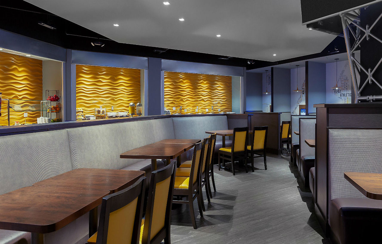 Holiday Inn La Mirada Buena Park By Ihg Екстериор снимка